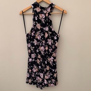 Mimi Chica Women’s Floral  Romper Size Medium